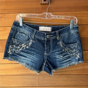Embroidered denim shorts